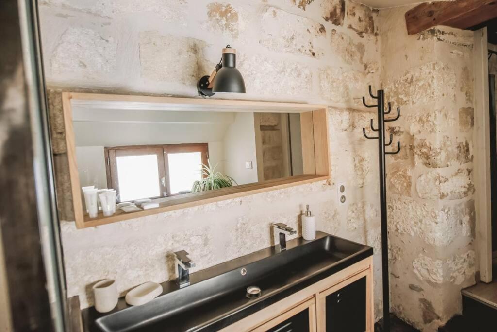 Duplex Climatise Centre Ancien 7Min A Pied Du Palais 6 Couchages Apartment Avignon Exterior photo