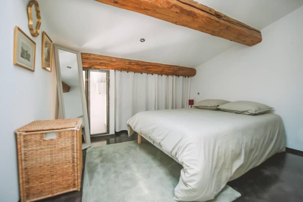 Duplex Climatise Centre Ancien 7Min A Pied Du Palais 6 Couchages Apartment Avignon Exterior photo