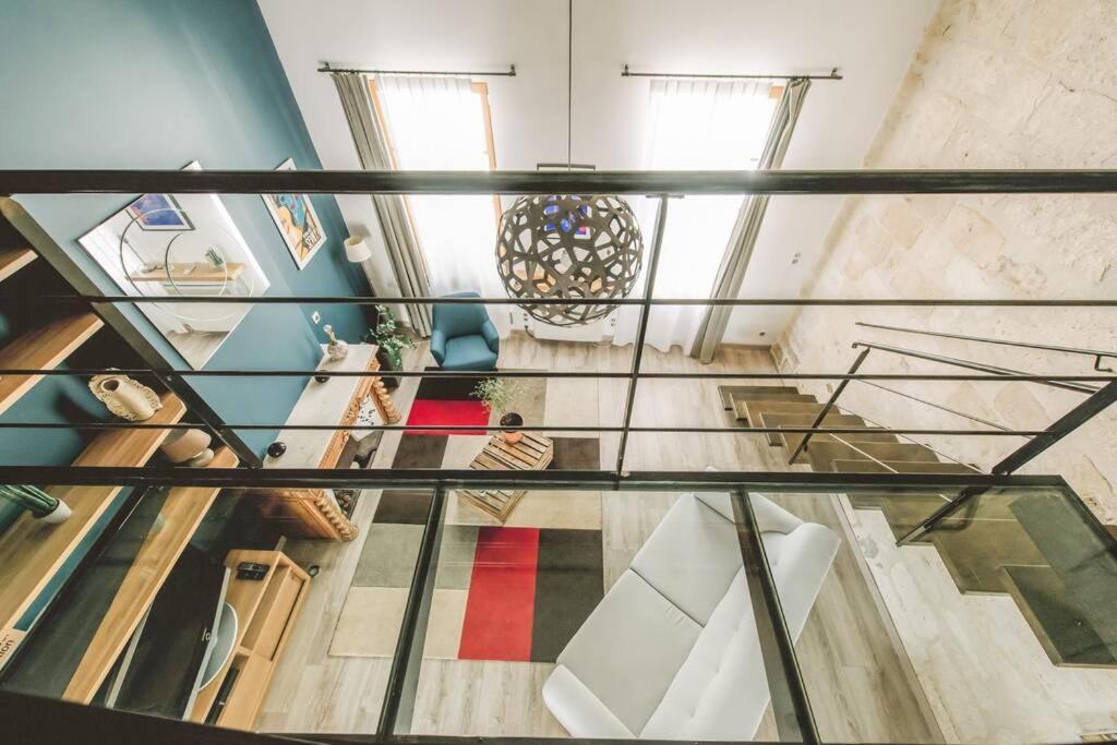 Duplex Climatise Centre Ancien 7Min A Pied Du Palais 6 Couchages Apartment Avignon Exterior photo