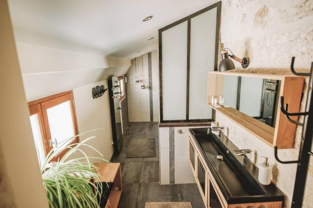 Duplex Climatise Centre Ancien 7Min A Pied Du Palais 6 Couchages Apartment Avignon Exterior photo